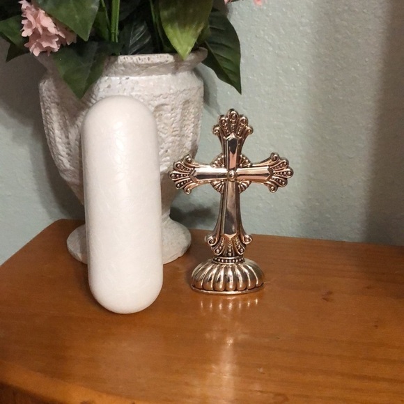 Beautiful desk cross / Paper weight - Picture 5 of 5